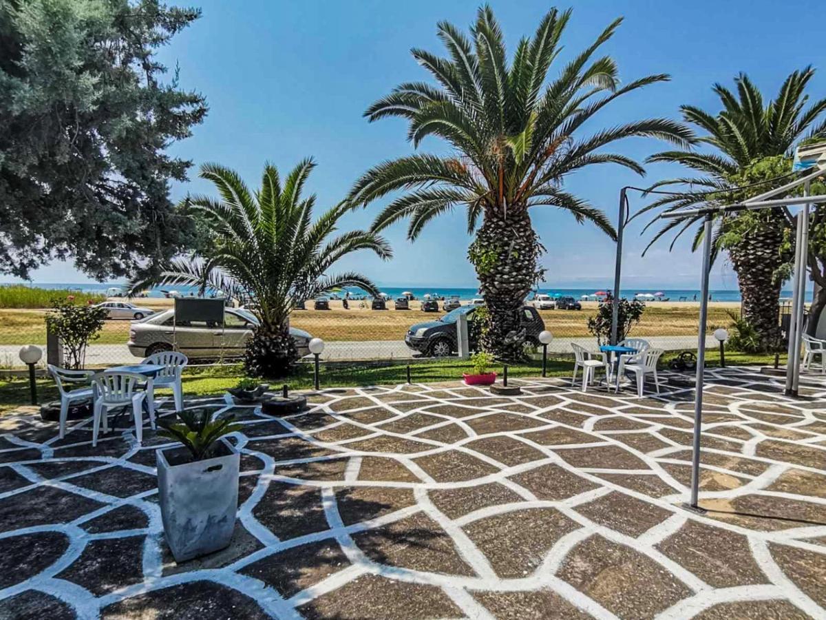 Galinis' Sea Front Studios Nea Kallikrateia Dış mekan fotoğraf
