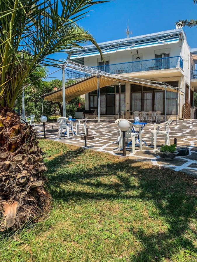 Galinis' Sea Front Studios Nea Kallikrateia Dış mekan fotoğraf