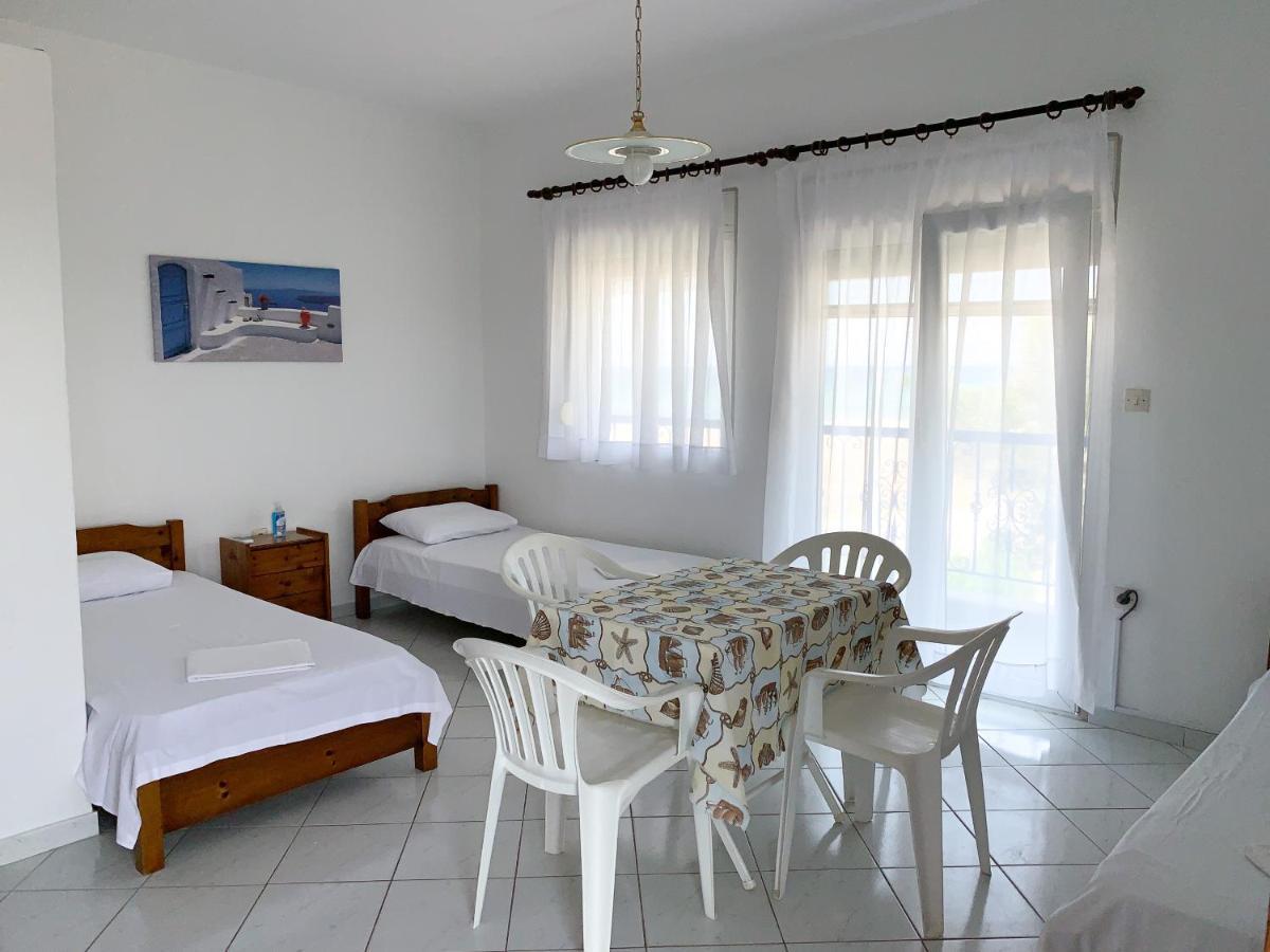 Galinis' Sea Front Studios Nea Kallikrateia Dış mekan fotoğraf