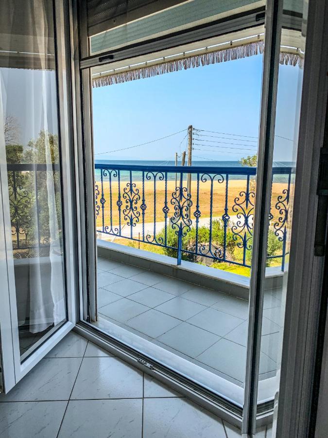 Galinis' Sea Front Studios Nea Kallikrateia Dış mekan fotoğraf