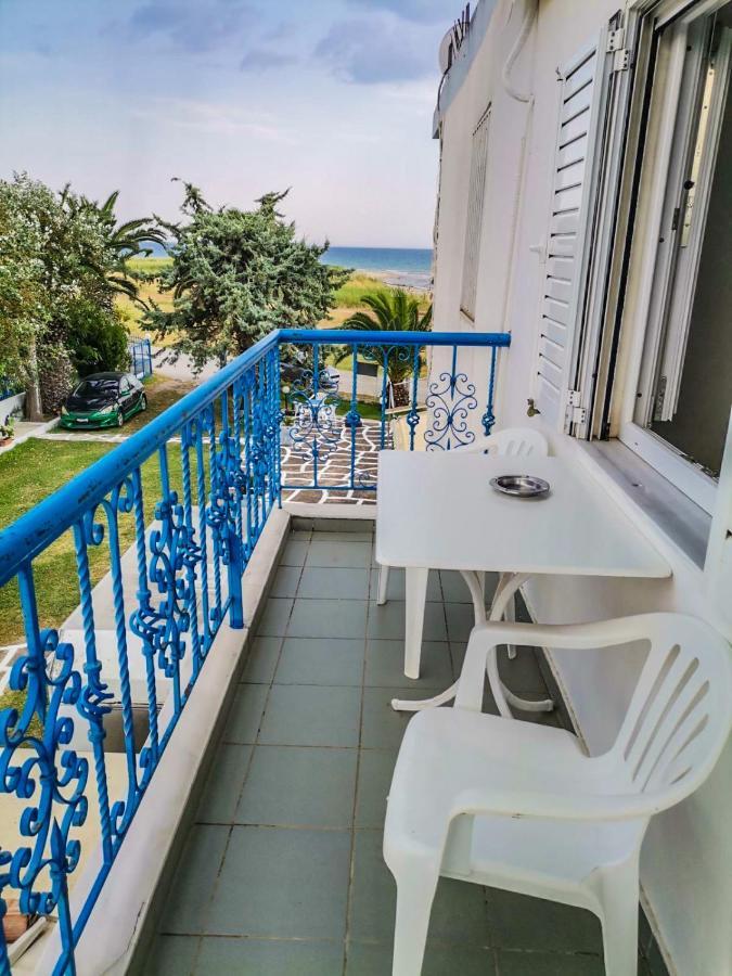 Galinis' Sea Front Studios Nea Kallikrateia Dış mekan fotoğraf